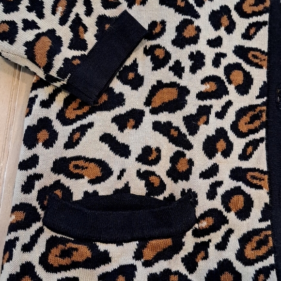 Casual Corner Vintage Cotton Blend Knit Leopard Print Button Cardigan Sweater - Picture 6 of 6